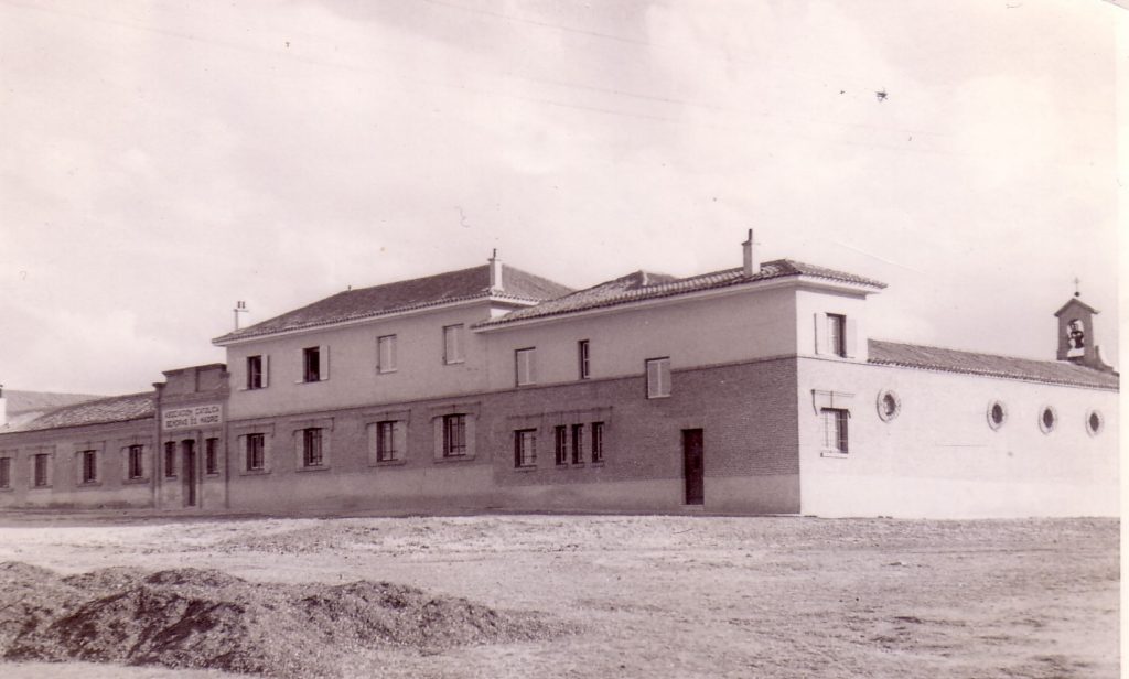 historia-nuestro-colegio-colegio-san-jos-salesianas-emilio